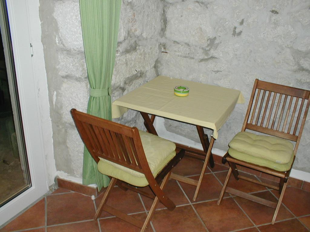 גראדאץ Apartments Mirela מראה חיצוני תמונה