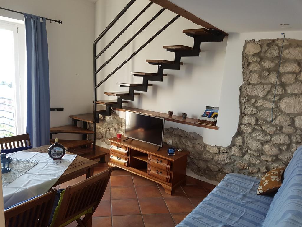 גראדאץ Apartments Mirela מראה חיצוני תמונה